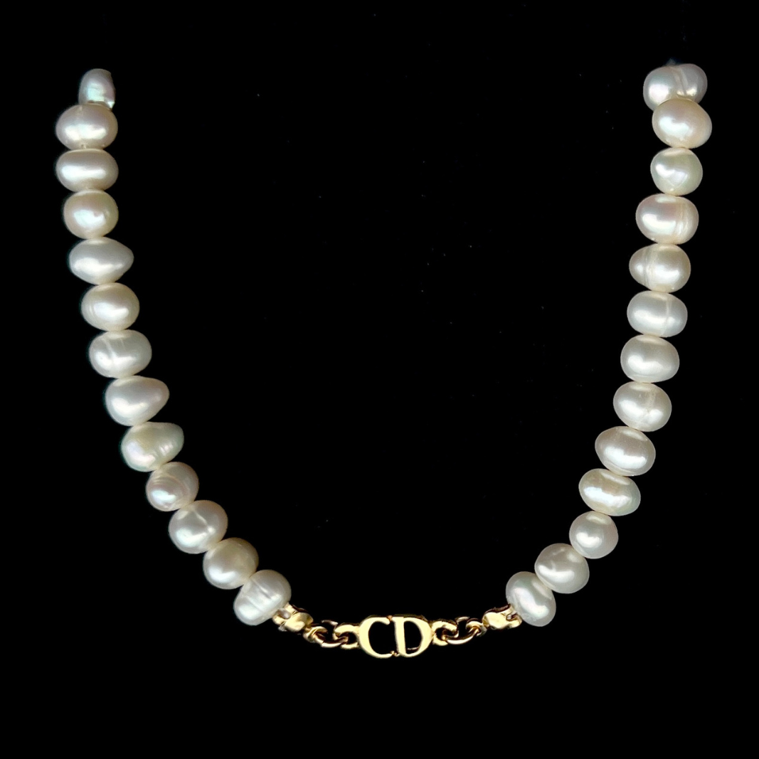 Small Gold Pearl Choker