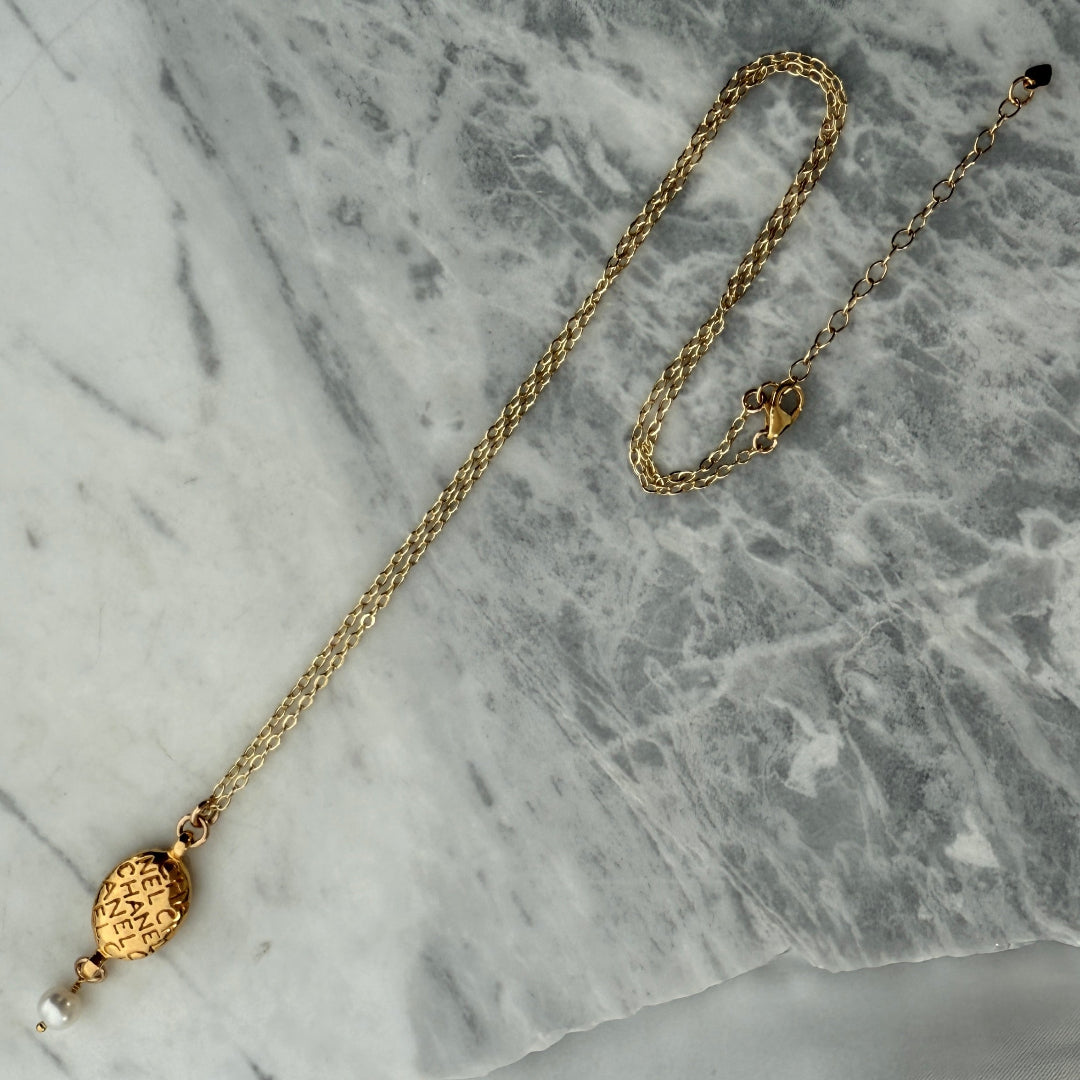 Gold Oval Printed Necklace with Pearl Drop
