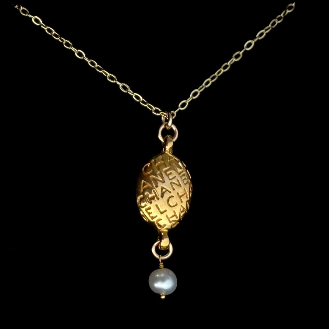 Gold Oval Printed Necklace with Pearl Drop