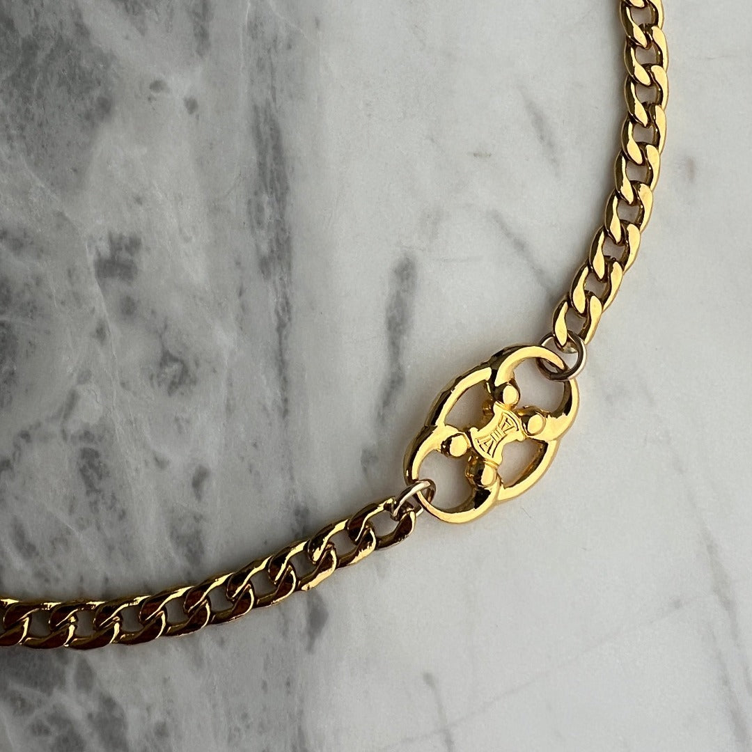 Triomphe Gold Logo Choker