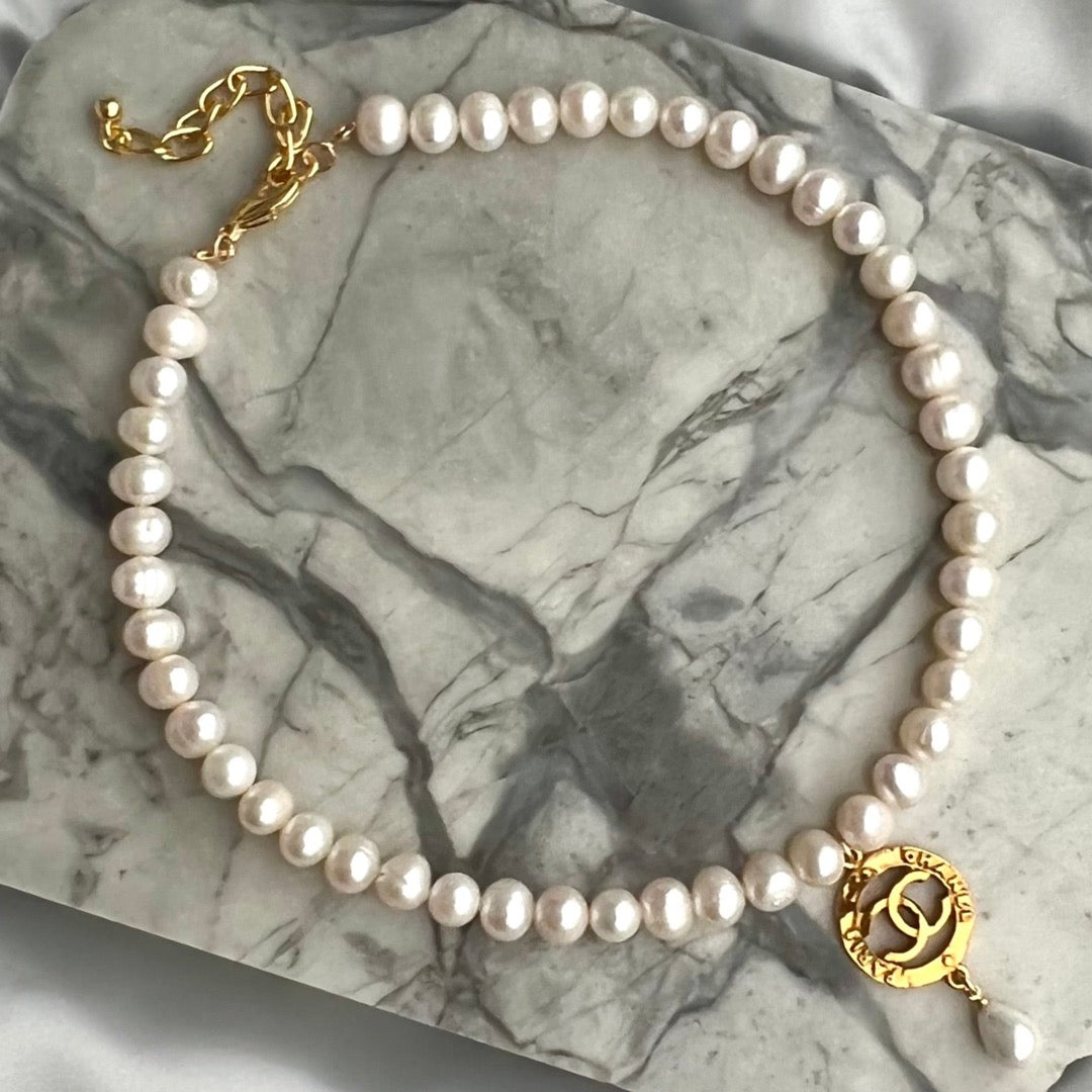 Statement Gold Round Logo Pearl Choker