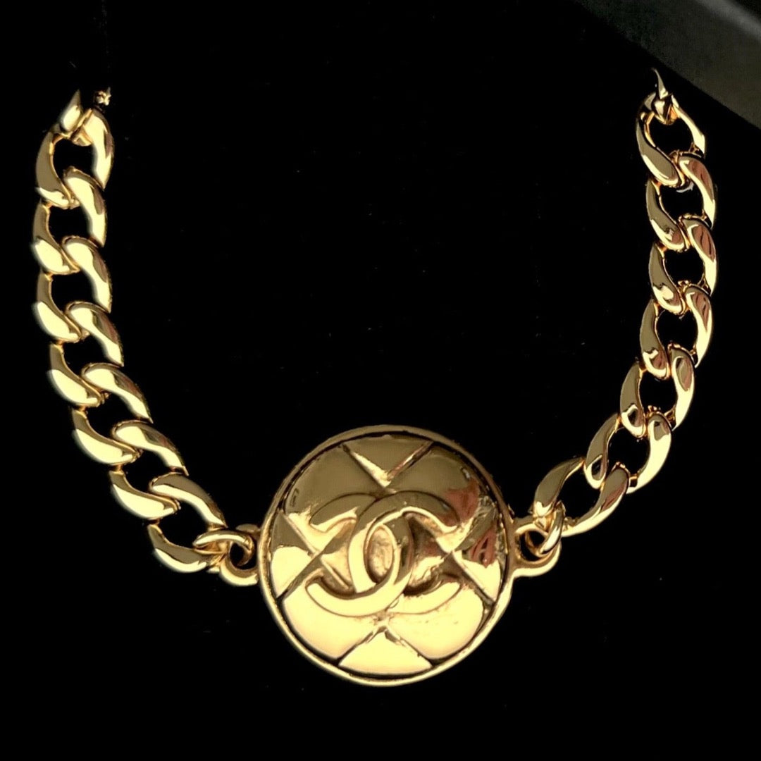 Gold Quilted Choker