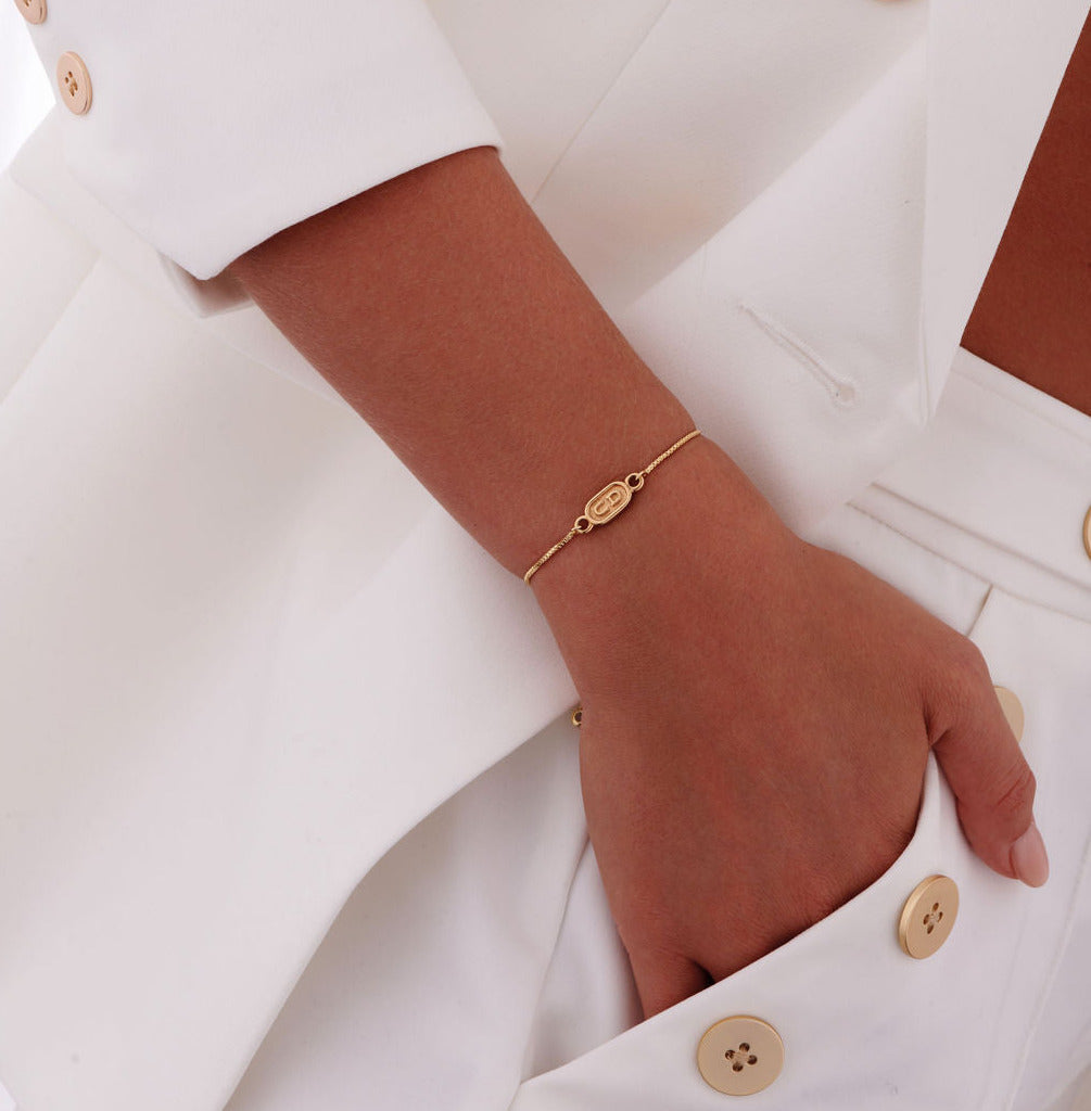 Small Gold Stamped Logo Box-Chain Bracelet
