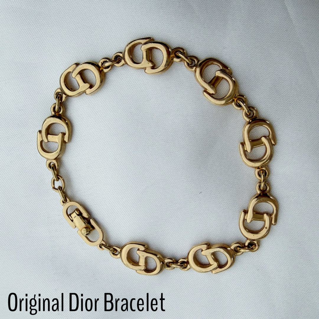 Gold Logo Pearl Choker