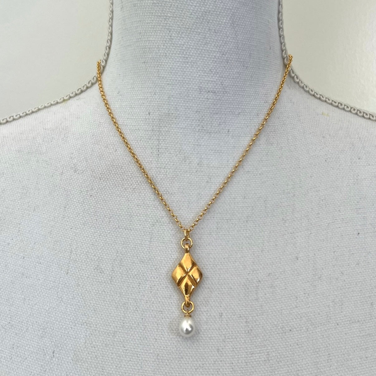 Gold Quilted Necklace with Pearl Drop