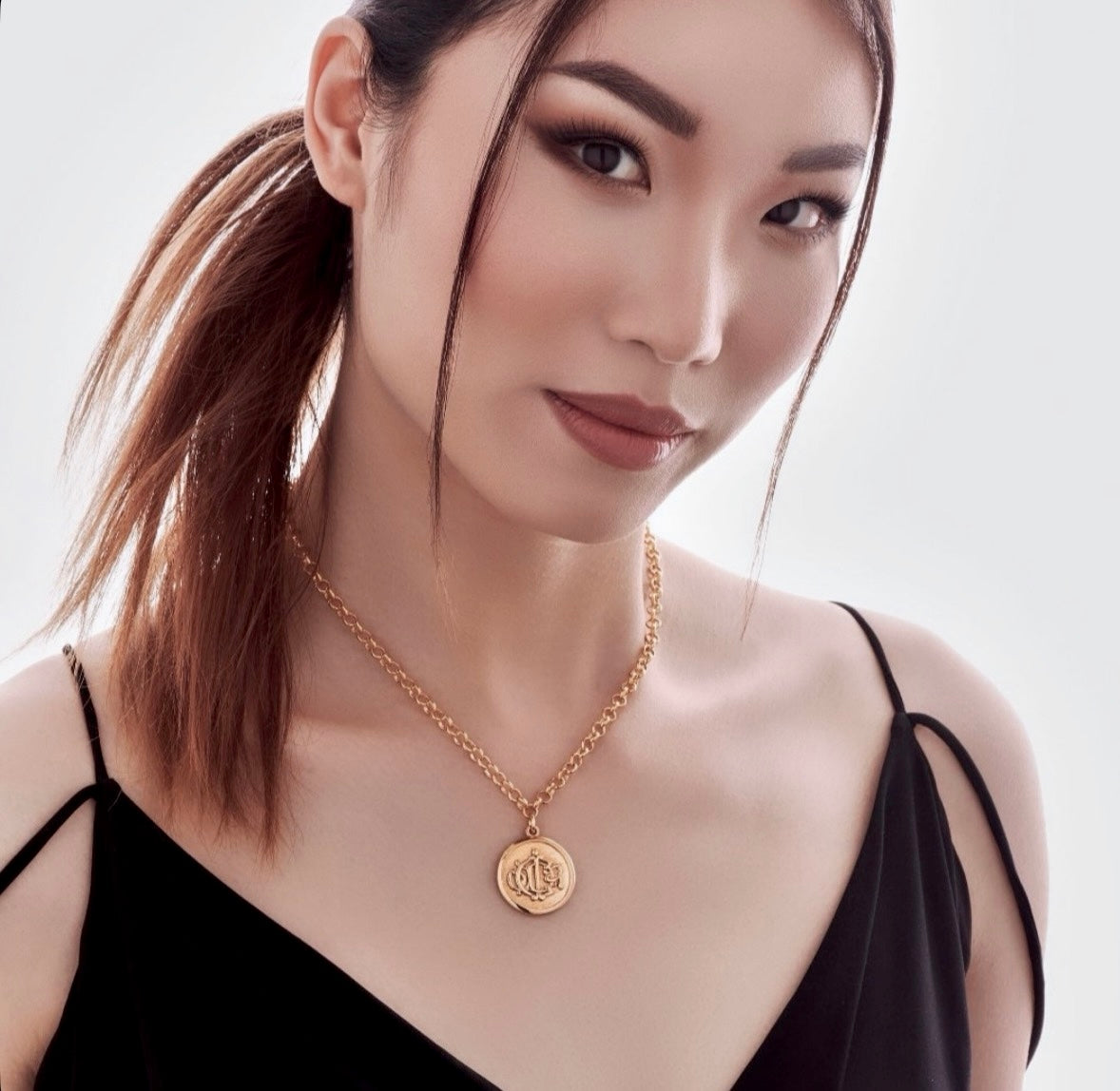 Gold Round Medallion Necklace