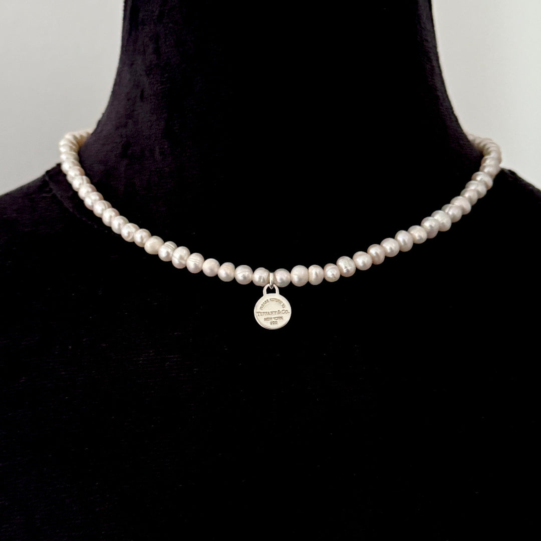 Mini Silver Round Charm Pearl Choker