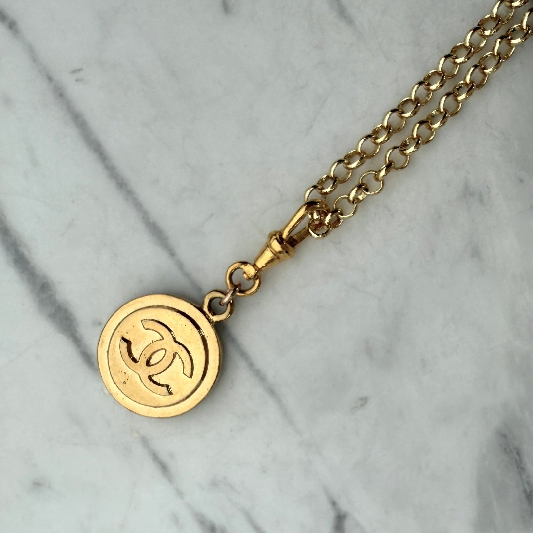 Large Gold Medallion Necklace