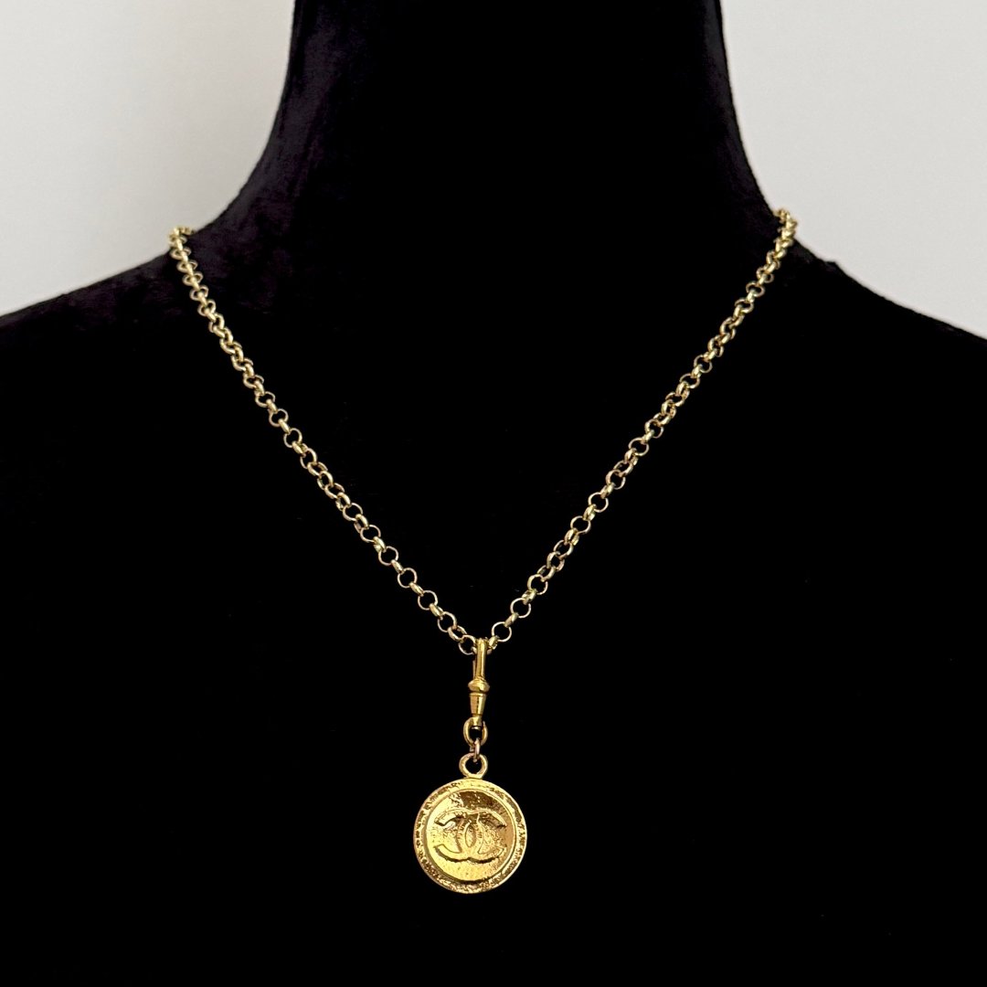 Large Gold Medallion Necklace