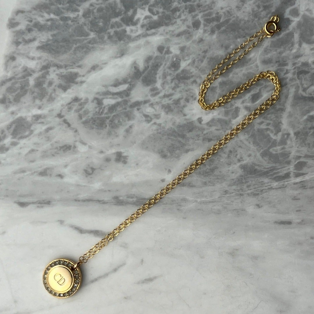 Gold & Rhinestone Pendant Necklace