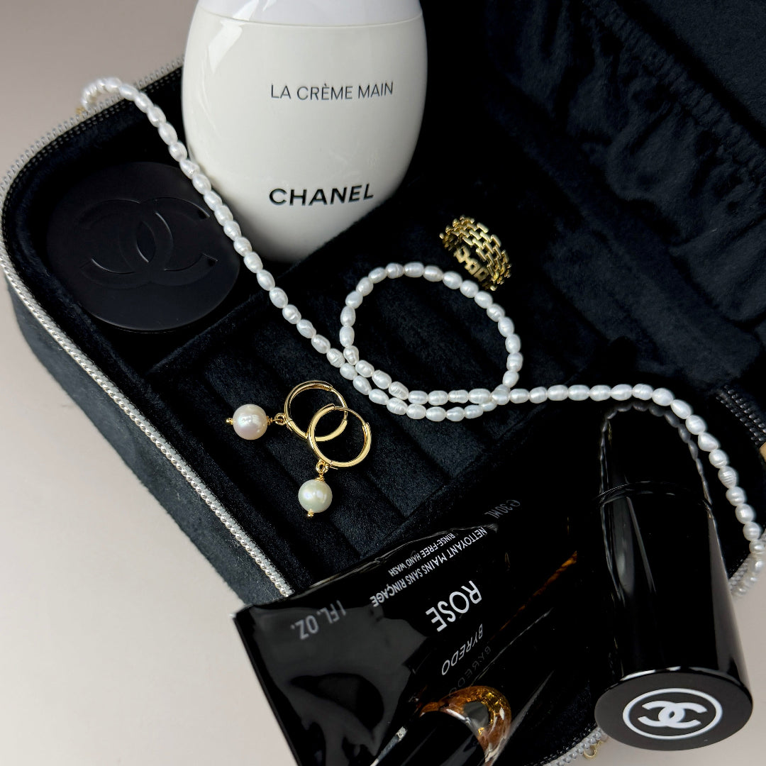 Gold Pearl Necklace