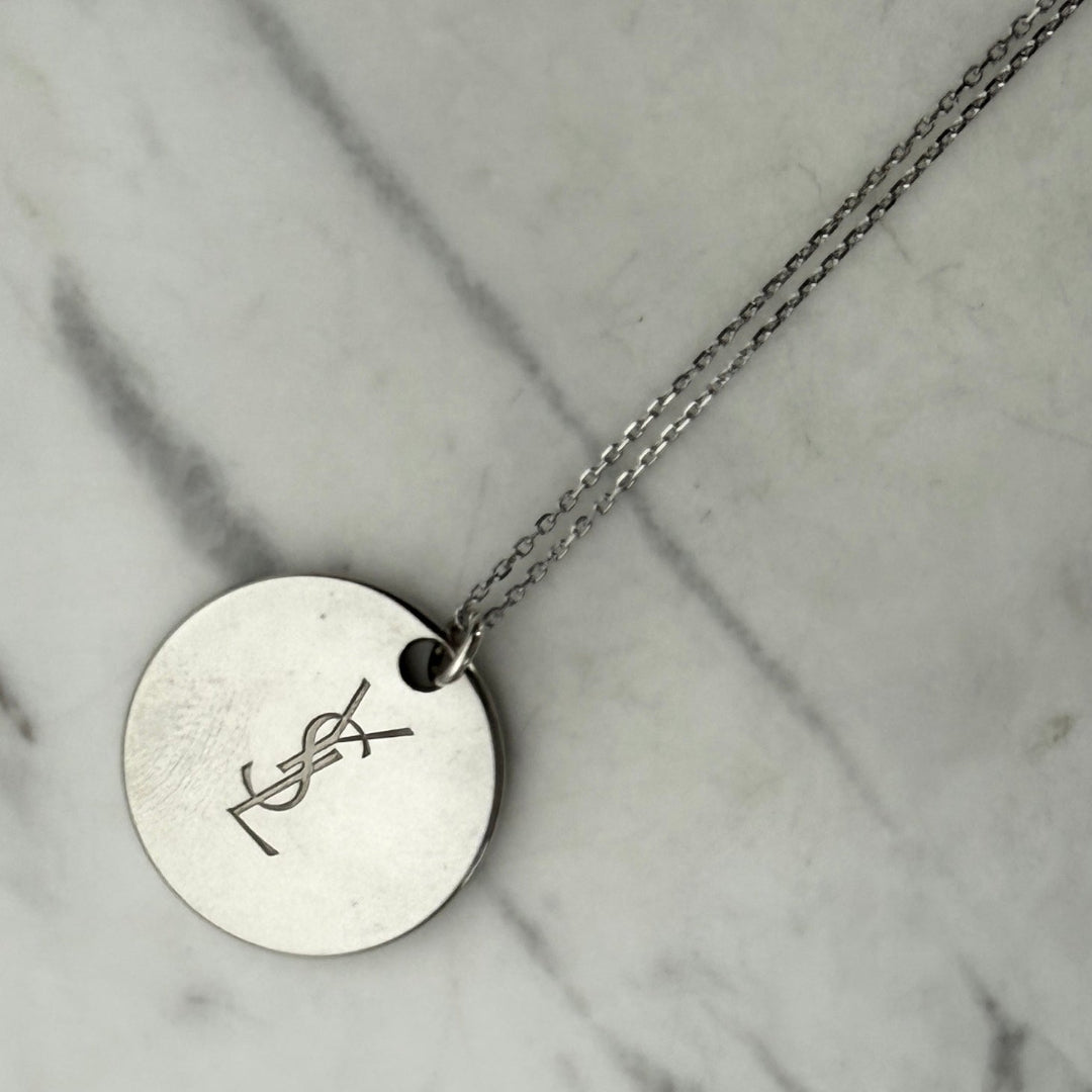 Silver Round Medallion Necklace