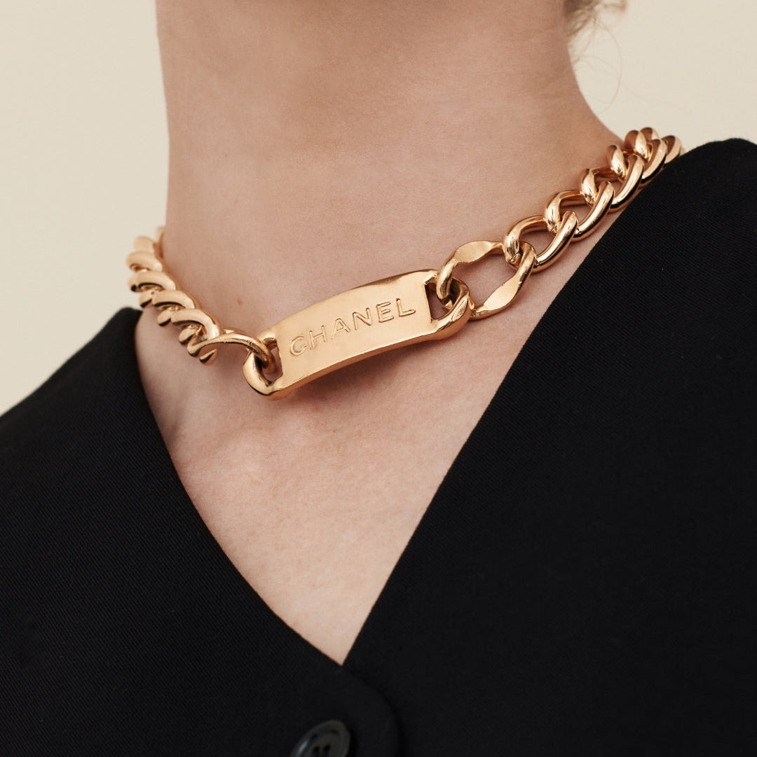 Statement Bar Logo Choker
