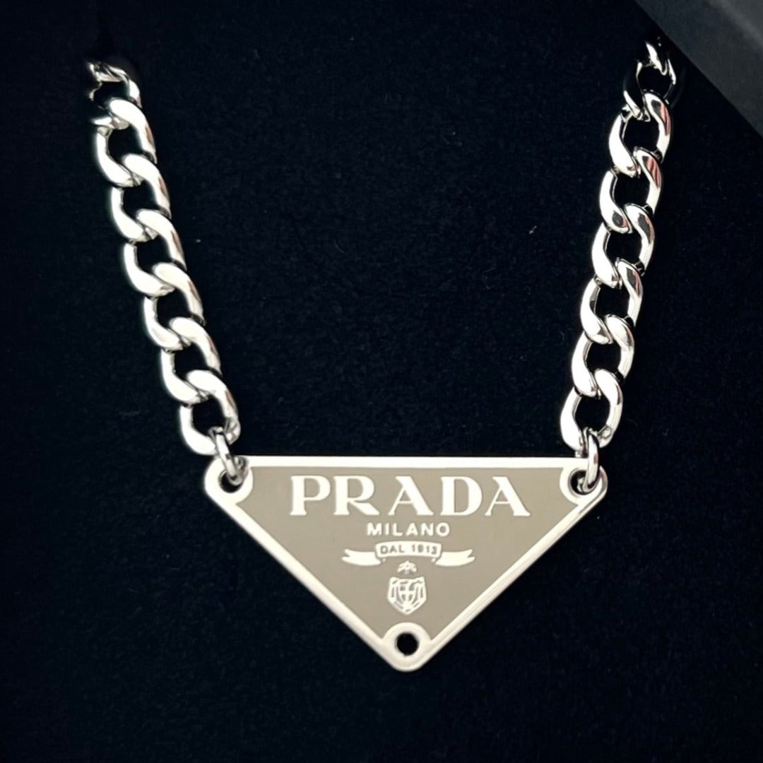 PRADA Pearl Choker Necklace - ARTLXRY LONDON