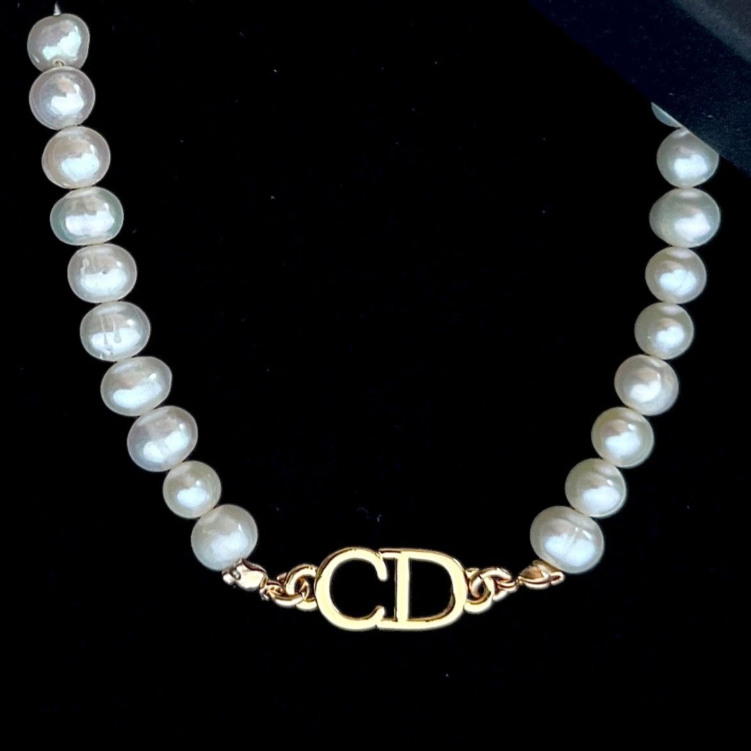 Large Gold Pearl Choker