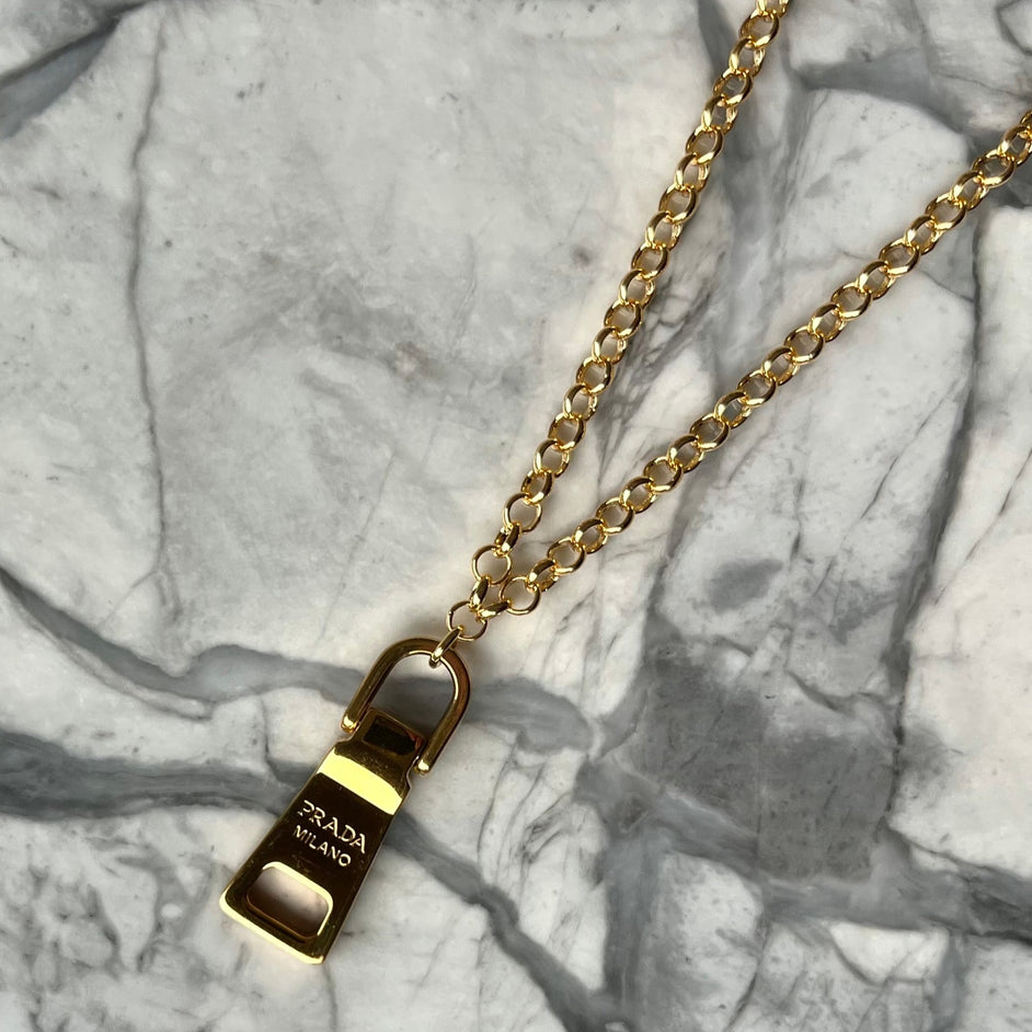 Gold Zipper Pull Necklace– The Vintage Secret